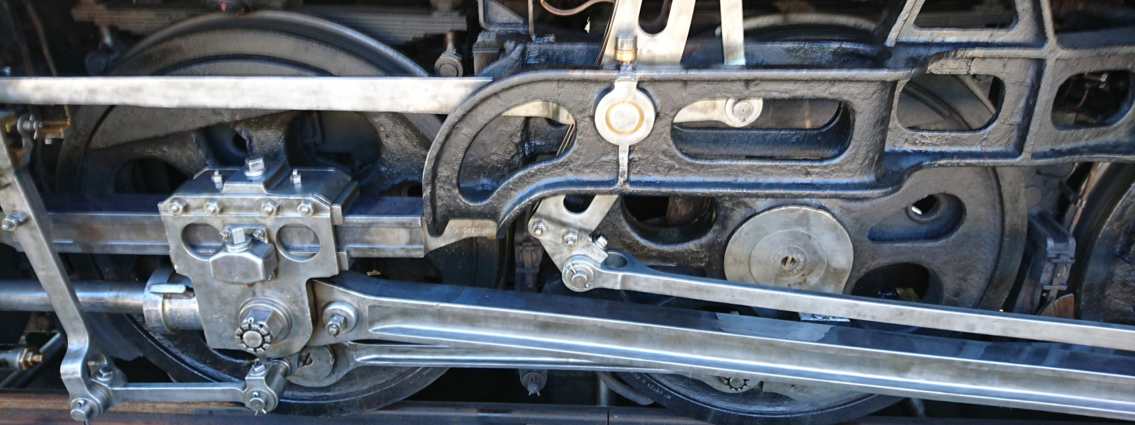 標準的なWebサイトに必要な基本機能を全て装備